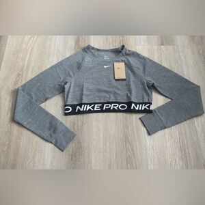 Nike Women's Gray Long Sleeve Crop Top